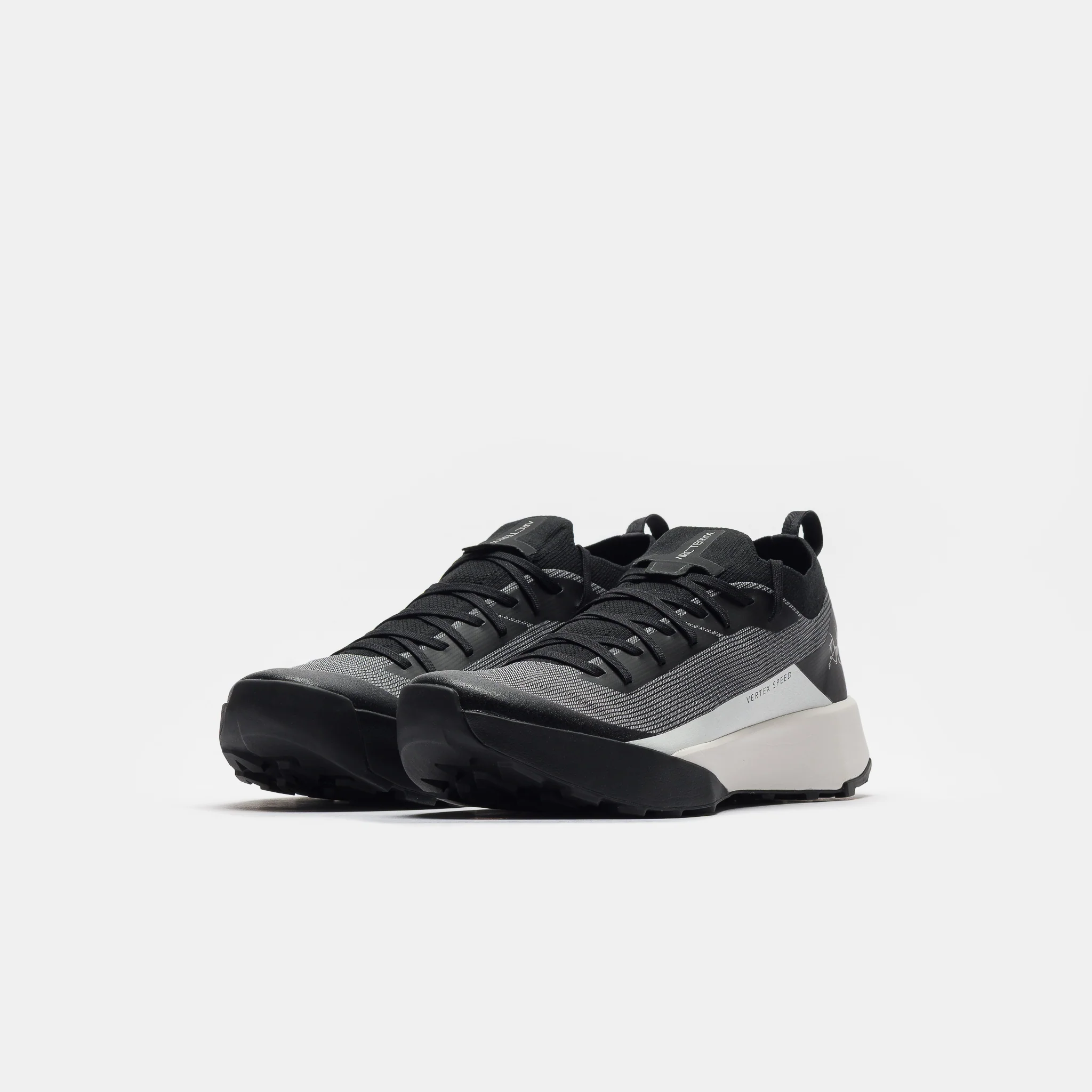 Vertex Speed Low Sneaker in Black/Arctic Silk - Image 2