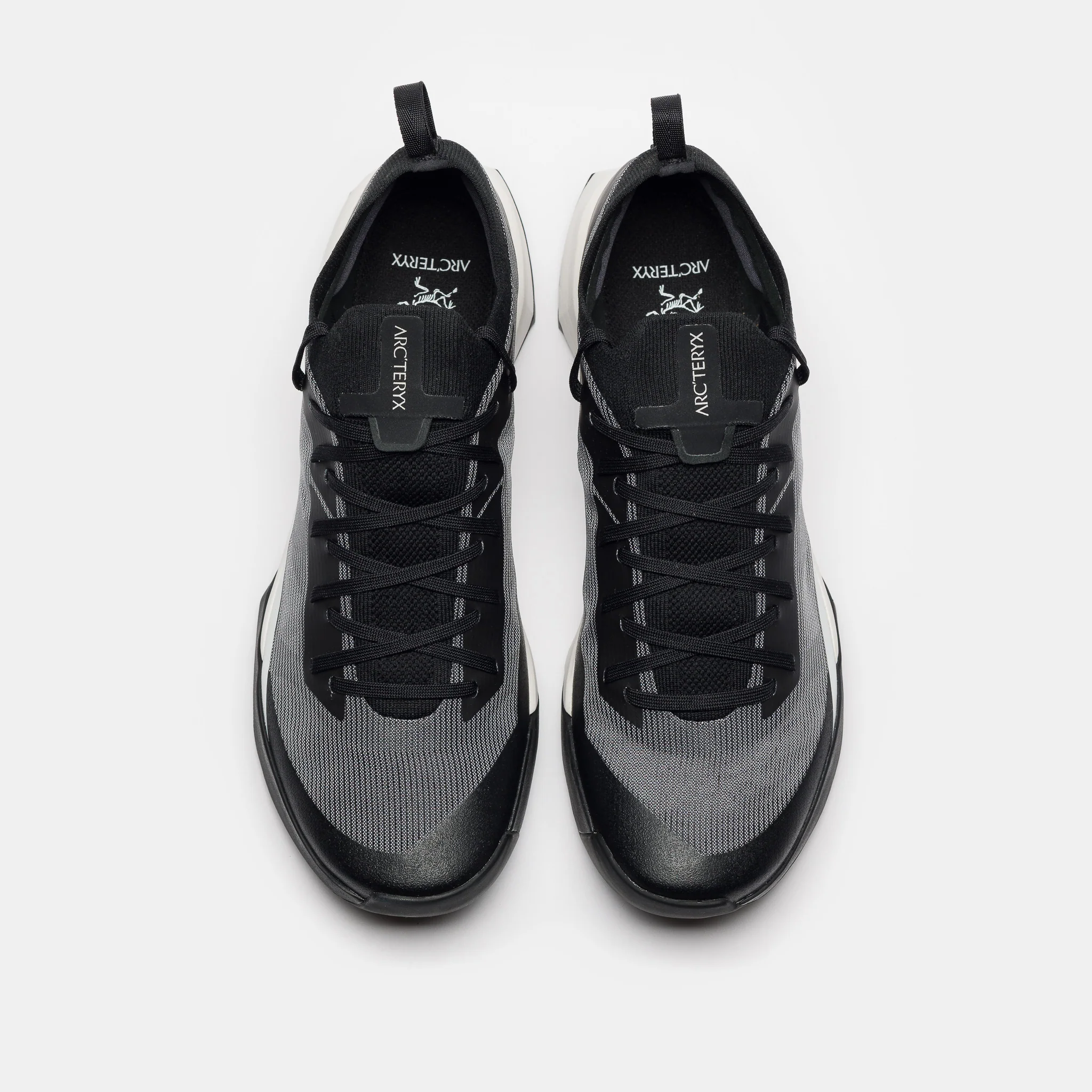Vertex Speed Low Sneaker in Black/Arctic Silk - Image 4