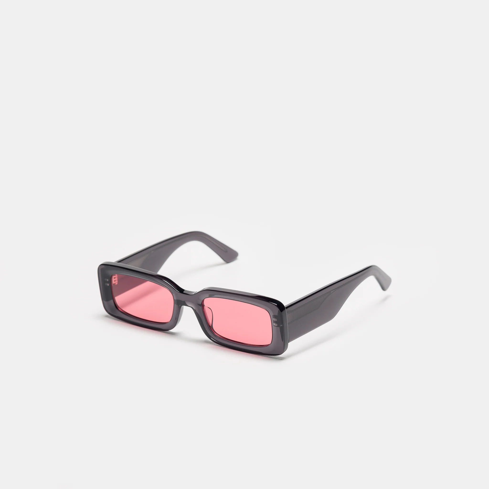 Verve Sunglasses in Onyx/Rose - Image 3
