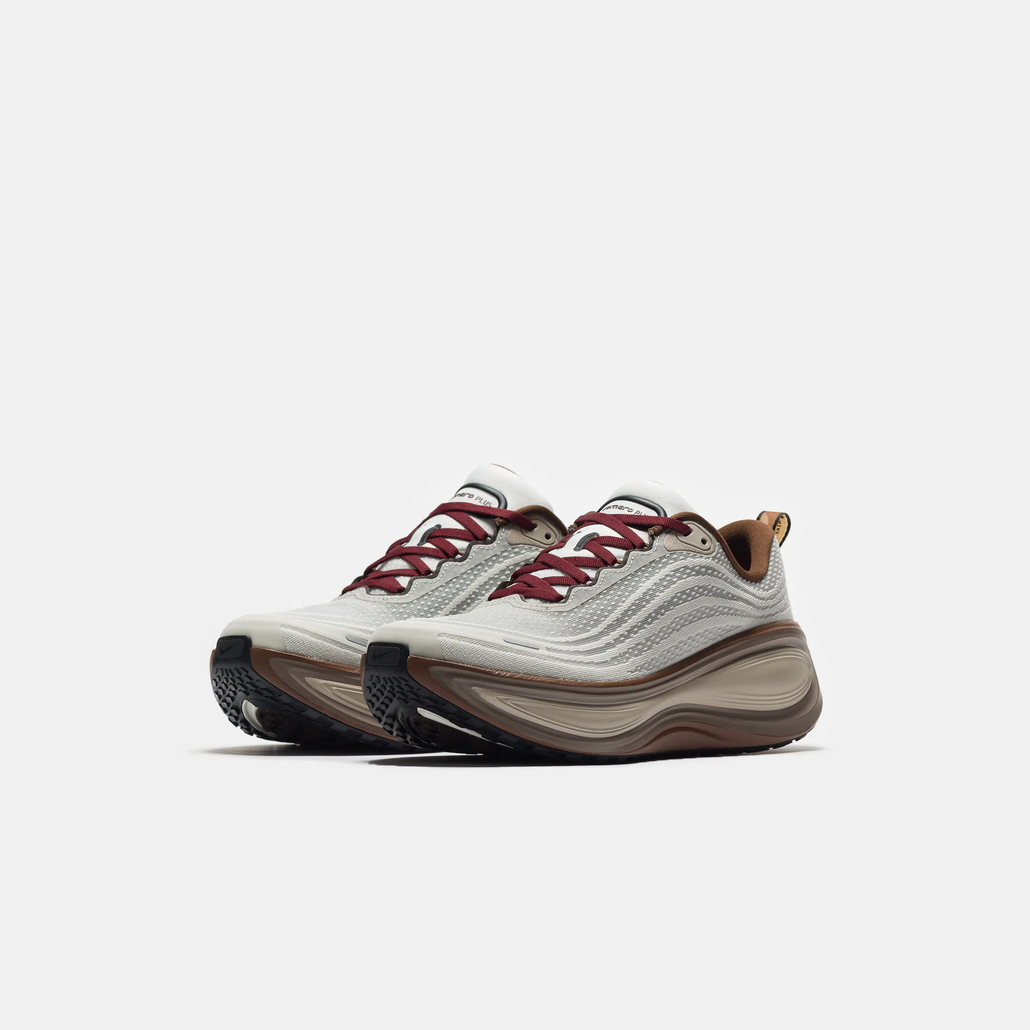 Vomero Plus Sneaker in Sail/Pecan/Caldera Brown/Black - Image 2