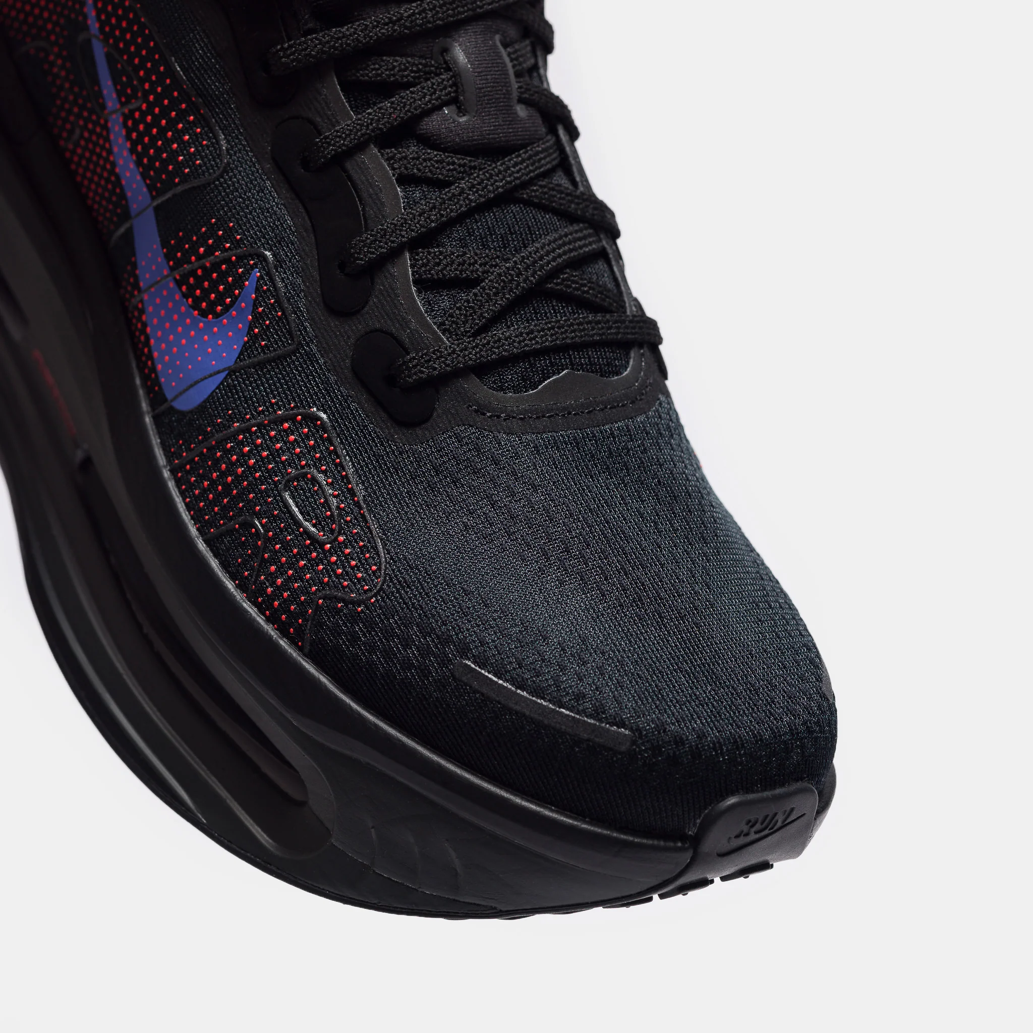 Vomero Premium Sneaker in Black/Sapphire/Hot Lava/Anthracite - Image 6
