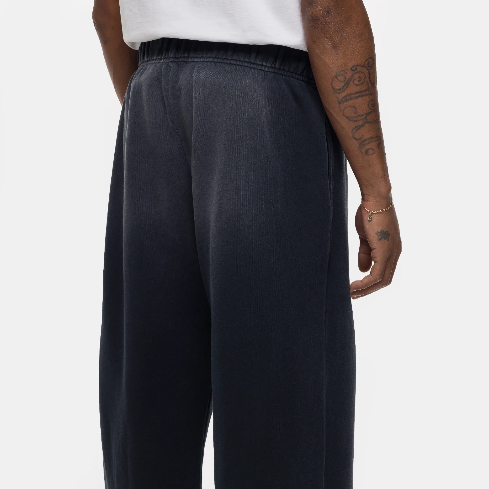 Washed Baggy Sweatpant in Black - Image 5