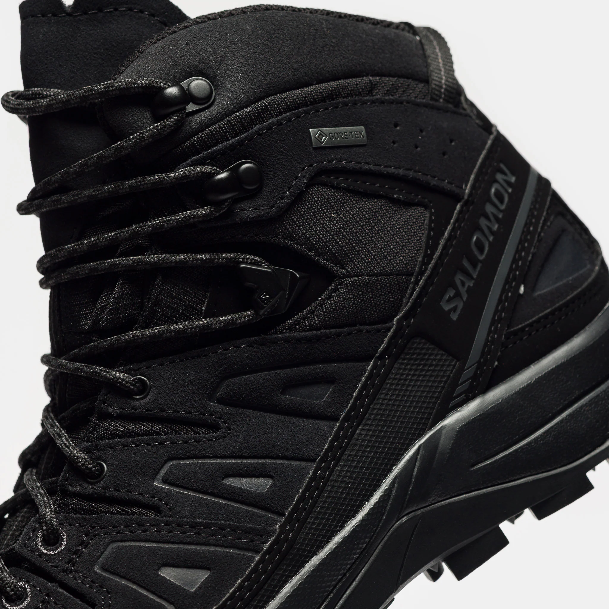 X-Alp Mid Gore-Tex Boot in Black/Black - Image 6