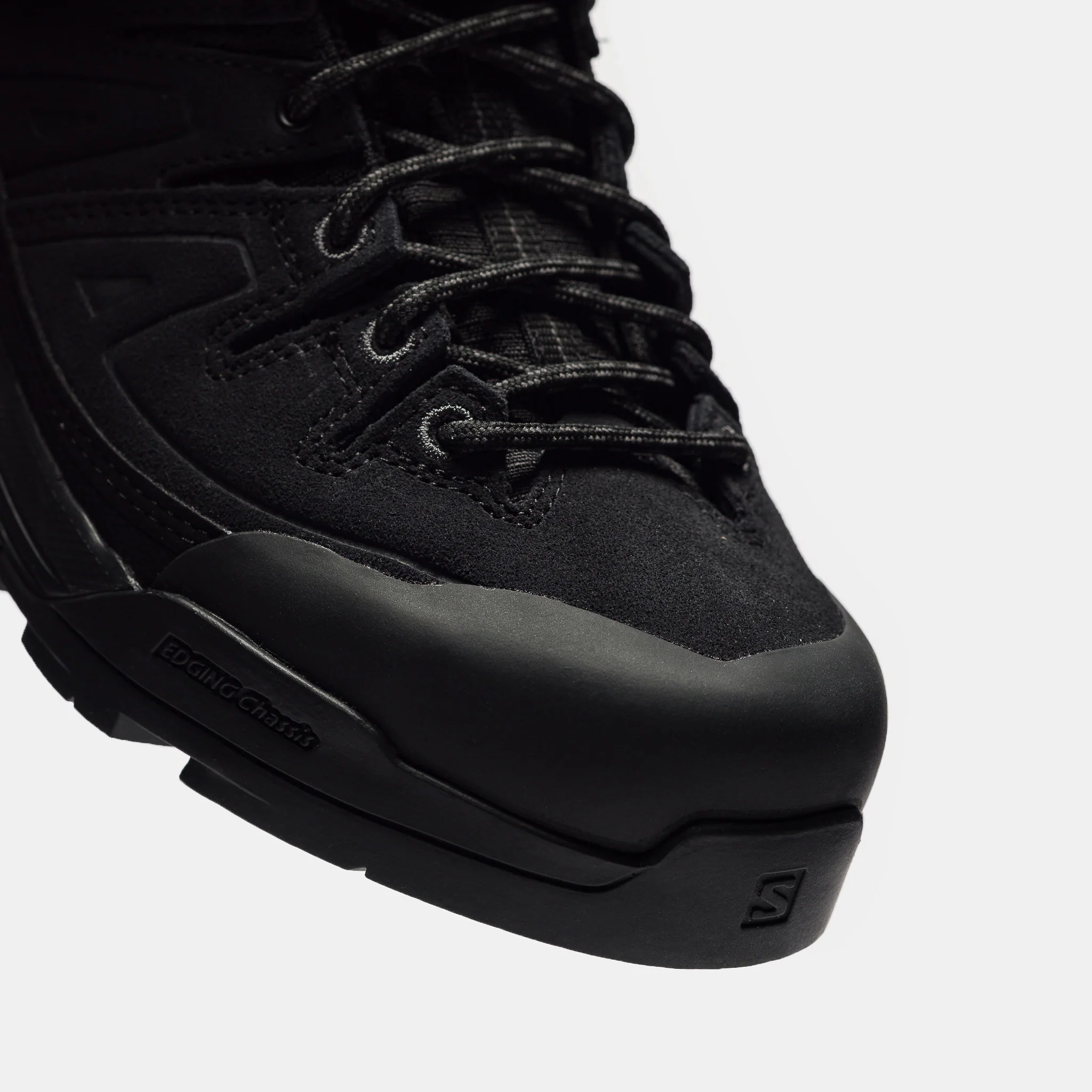 X-Alp Mid Gore-Tex Boot in Black/Black - Image 7