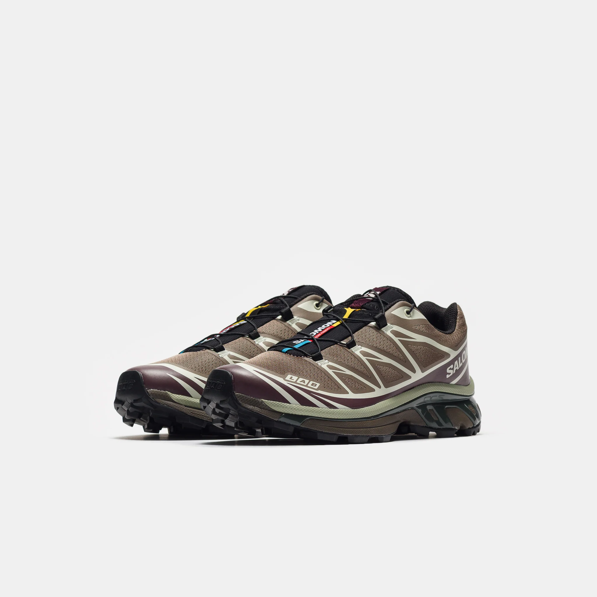 XT-6 Sneaker in Walnut/Huckleberry/Urban Chic - Image 2