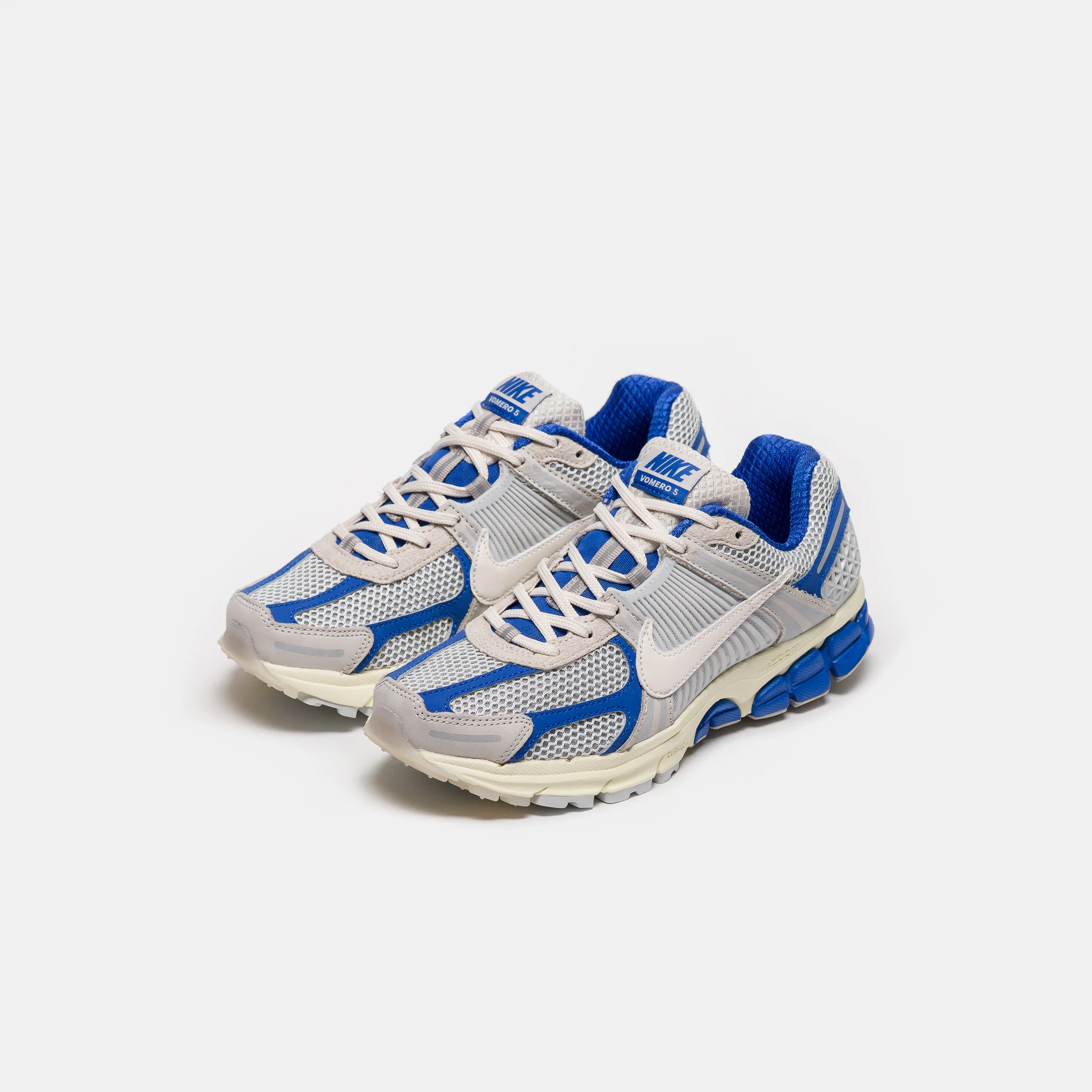 Zoom Vomero 5 Sneaker in Game Royal/Pale Ivory/Coconut Milk - Image 3